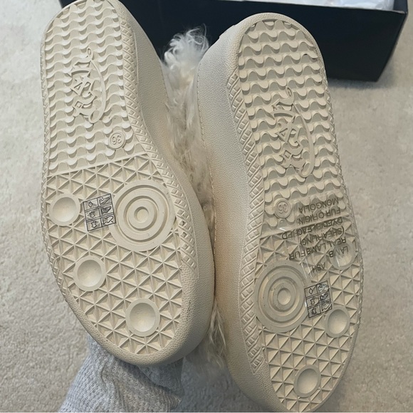 Ash shearling boots - Picture 8 of 9